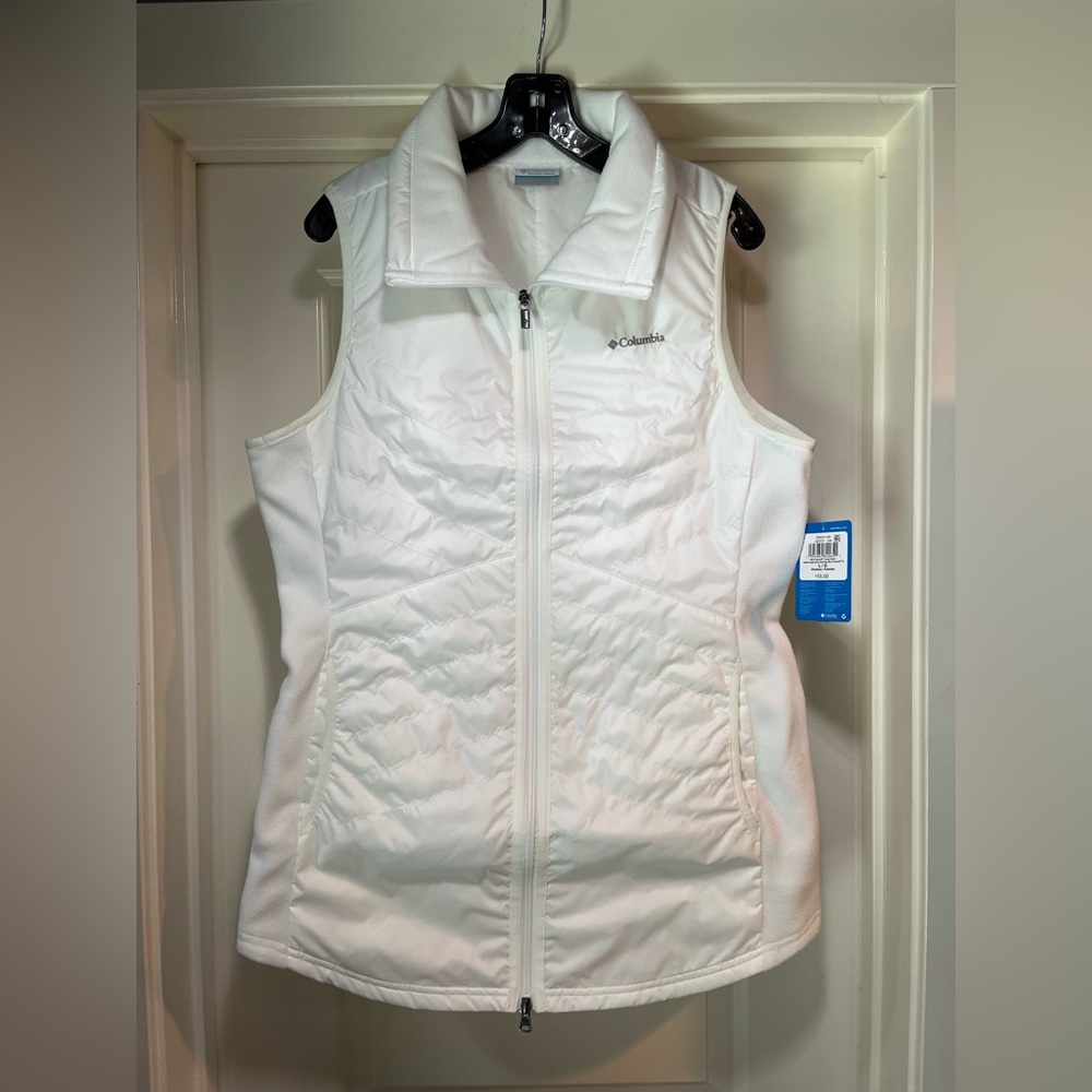 Columbia Women's White Quilted Vest